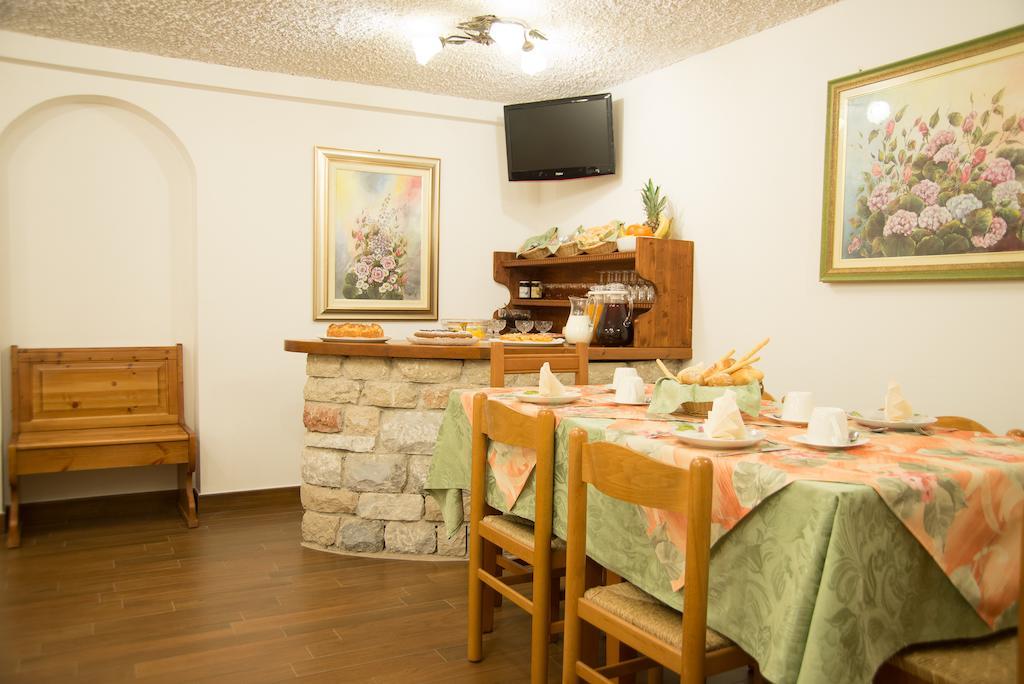 B&B Villa Cinzia Enguiso Экстерьер фото